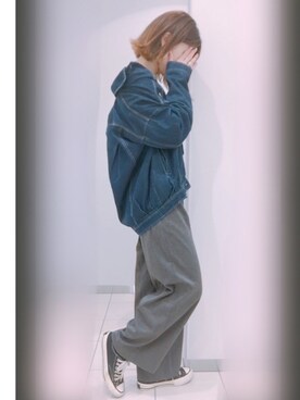 「COLONY 2139（コロニートゥーワンスリーナイン）のアイテム（デニムジャケット）」を使った、yumiさん（レディース・160cm）の春コーディネート