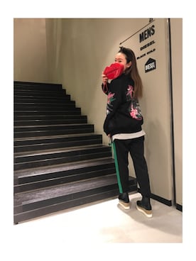 「DIESEL OSAKA」｜「アイテム（ブルゾン）」を使った、SHCOさん（レディース・155cm）の冬コーディネート