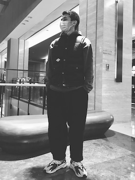 「Yeezy（イージー）のアイテム（その他シューズ）」を使った、kalammccさん（メンズ・170cm）の秋コーディネート
