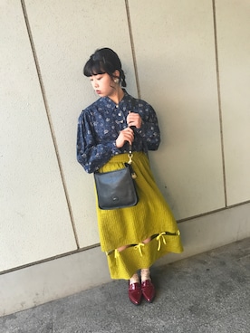 「merry jenny（メリージェニー）のリボンつなぎスカート（スカート、グリーン系）」を使った、nakamura  shiorlさん（レディース・157cm）の秋コーディネート