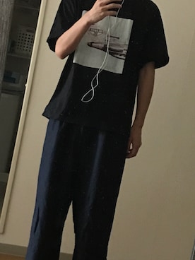 「撮影」｜「アイテム（スラックス）」を使った、むんさん（メンズ・180cm）の夏コーディネート