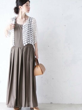 「cawaii（カワイイ）のアイテム（カーディガン/ボレロ）」を使った、CAWAIIスタッフさん（レディース・155cm）の夏コーディネート