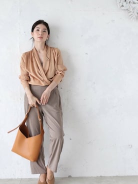 「Vネック」｜CAWAIIスタッフさん（レディース・155cm）の夏コーディネート