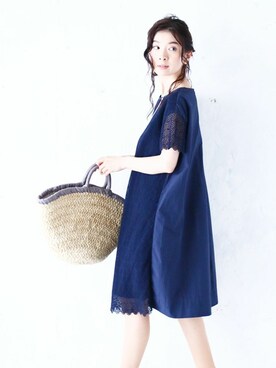 「ゆったりシルエット」｜「アイテム（ワンピース/ドレス）」を使った、CAWAIIスタッフさん（レディース・155cm）の夏コーディネート