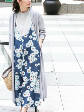 「ゆったりシルエット」｜「アイテム（ワンピース/ドレス）」を使った、CAWAIIスタッフさん（レディース・155cm）の冬コーディネート