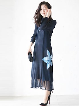 「アコーディオンプリーツ」｜「アイテム（ワンピース/ドレス）」を使った、CAWAIIスタッフさん（レディース・155cm）の春コーディネート