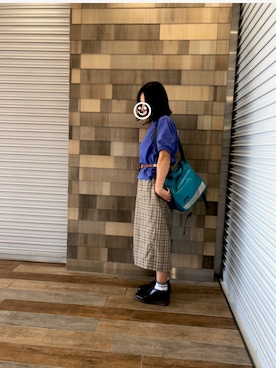 「アイテム（メッセンジャーバッグ、ブルー系）」を使った、cheelさん（レディース・155cm）の秋コーディネート