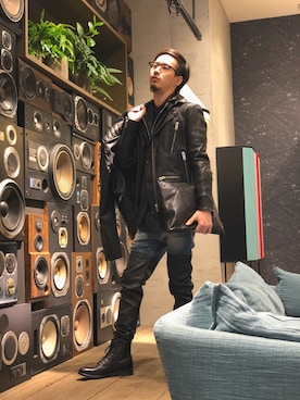 「ディーゼル」｜「アイテム（ライダースジャケット）」を使った、takutoさん（メンズ・169cm）の秋コーディネート