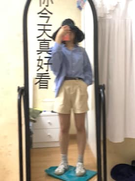 「MUJI Labo（ムジラボ）のアイテム（カーゴパンツ、ベージュ系）」を使った、花家飘飘丸ooooさん（レディース）の夏コーディネート