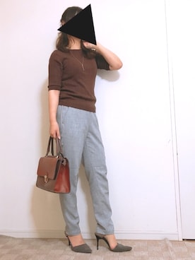 「ブラウンニット」｜「アイテム（アクセサリー）」を使った、さきさん（レディース・158cm）の春コーディネート