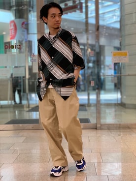 「MASTER&Co（マスターアンドコー）のアイテム（パンツ）」を使った、UR_SkmK.さん（メンズ・167cm）の春コーディネート