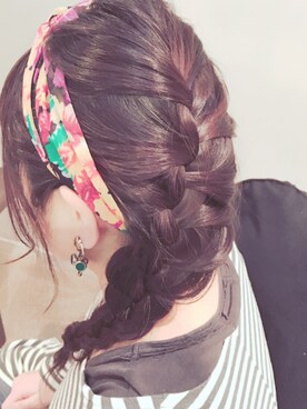 「usedのアイテム（ヘアバンド、その他）」を使った、えびさん（レディース）の春コーディネート