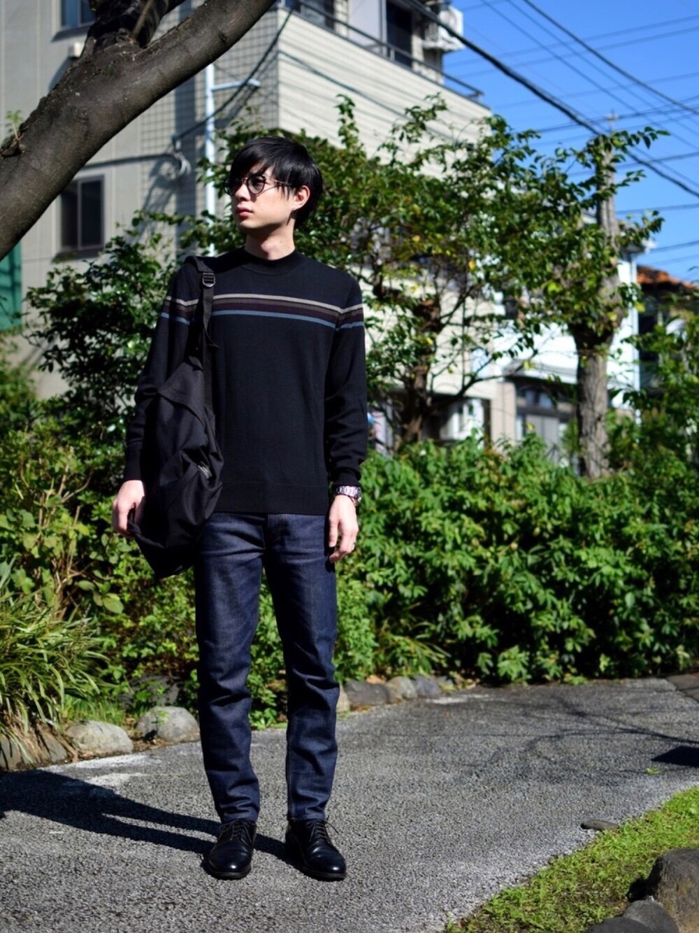 「パパコーデ、秋、休日スタイル、シンプル」｜「OLIVER PEOPLESの505 （メガネ、ブラック系）」を使った、Ryuさん（メンズ・171cm）の秋コーディネートの1枚目の写真