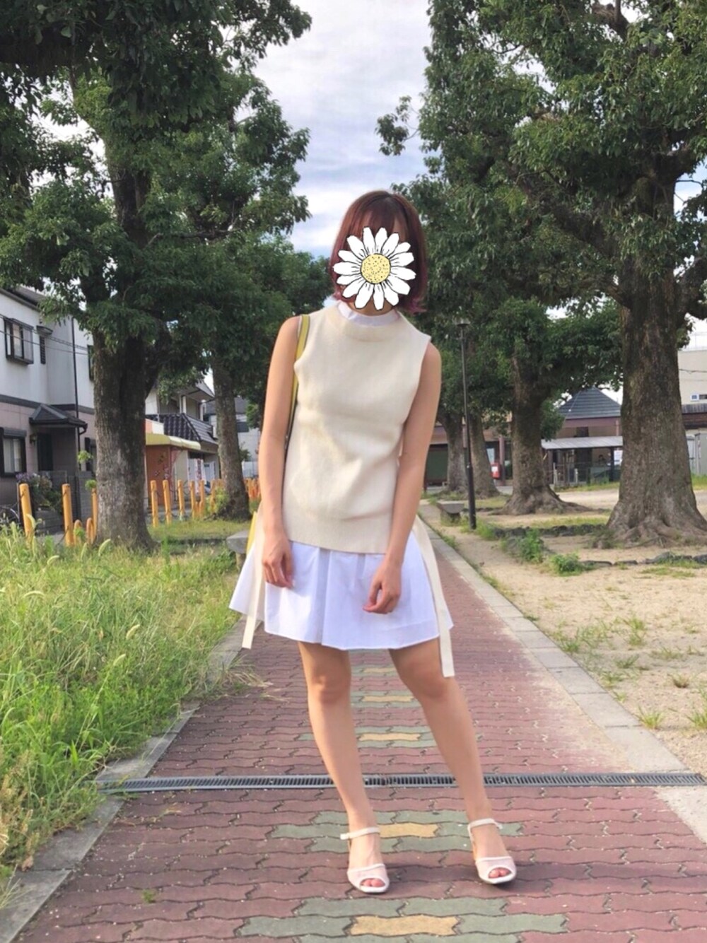 「SNIDELのニットコンビワンピース（ワンピース、ホワイト系）」を使った、ゆきぼうさん（レディース・160cm）の夏コーディネートの1枚目の写真