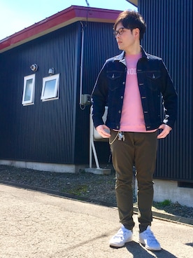 「アイテム（デニムジャケット）」を使った、カズさん（メンズ・177cm・30代）の春コーディネート