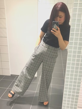 「GU（ジーユー）のアイテム（Tシャツ/カットソー、ブラック系）」を使った、noriさん（レディース・156cm）の春コーディネート