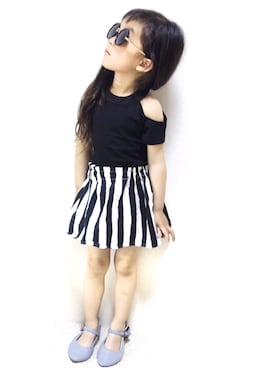 「ig@smilekids888のアイテム（Tシャツ/カットソー、ブラック系）」を使った、子供服🇰🇷smilekids888さん（キッズ）の夏コーディネート