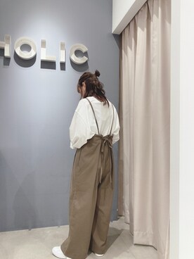 「AMERICAN HOLIC」｜「アイテム（サロペット/オーバーオール）」を使った、sayaaさん（レディース・155cm）の秋コーディネート