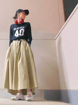 「アイテム（音楽/本・雑誌、レッド系）」を使った、Azさん（レディース・153cm）の秋コーディネート