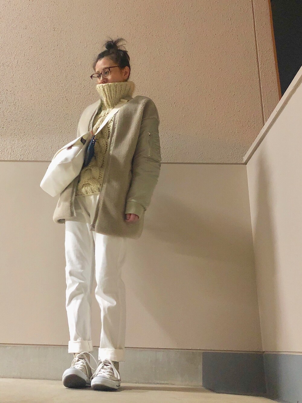 「大晦日」｜「先日のコーデの上着有りバージョンのアイテム（その他、ホワイト系）」を使った、Azさん（レディース・153cm）の冬コーディネートの1枚目の写真