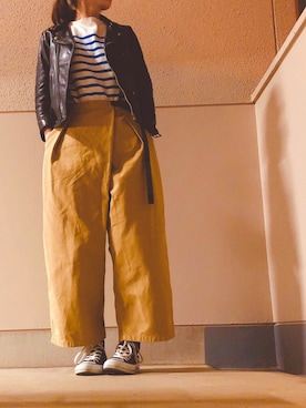 「ラップパンツ」｜「アイテム（ライダースジャケット）」を使った、Azさん（レディース・153cm）の春コーディネート