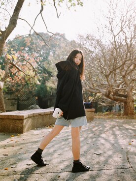 「school」｜izzy さん（レディース・160cm）の春コーディネート