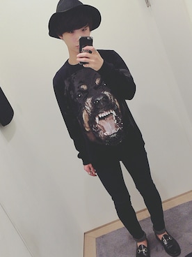 「GIVENCHY（ジバンシイ）のアイテム（スウェット）」を使った、goduchiさん（メンズ・174cm）の夏コーディネート