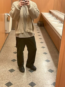 「FREAK'S STORE（フリークスストア）のアイテム（カーディガン/ボレロ、ベージュ系）」を使った、🐰🔎hiroさん（メンズ・179cm）の冬コーディネート