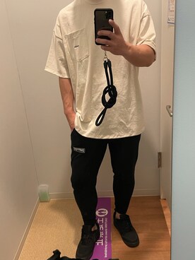 「NAUTICA（ノーティカ）のアイテム（Tシャツ/カットソー、ベージュ系）」を使った、🐰🔎hiroさん（メンズ・179cm）の春コーディネート