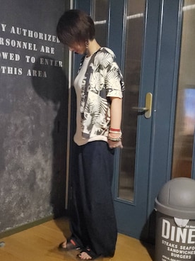 「ALOHA（アロハ）のアイテム」を使った、Sunさん（レディース・155cm）の夏コーディネート