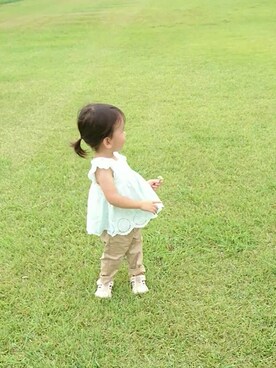 「babygap」｜「アイテム（チノパンツ）」を使った、ho◡̈さん（キッズ・80cm）の夏コーディネート