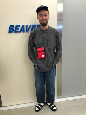 「POLeR OUTDOOR STUFF（ポーラーアウトドアスタッフ）のアイテム」を使った、すずき ともたかさん（メンズ・183cm）の春コーディネート