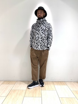 「WILD THINGS（ワイルドシングス）のアイテム（マウンテンパーカー）」を使った、すずき ともたかさん（メンズ・183cm）の冬コーディネート