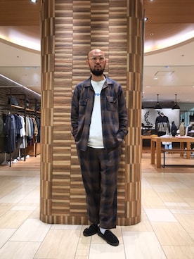 「PENDLETON（ペンドルトン）のアイテム（トップス）」を使った、すずき ともたかさん（メンズ・183cm）の春コーディネート