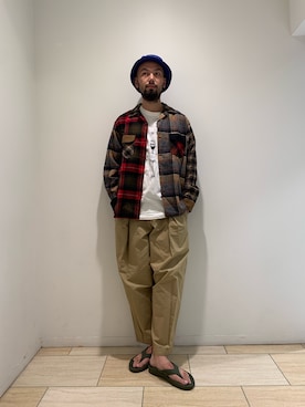 「FUNG（ファング）のアイテム（トップス）」を使った、すずき ともたかさん（メンズ・183cm）の夏コーディネート