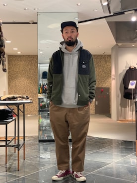 すずき ともたかさん（メンズ・183cm）の秋コーディネート