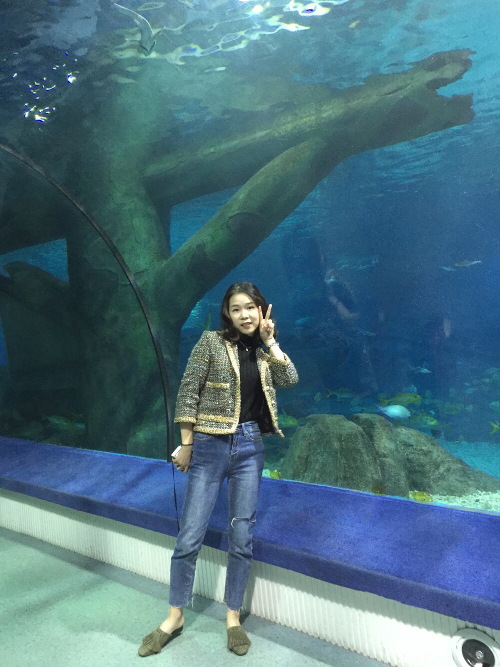 「海洋馆」｜「ABのアイテム（ブルゾン、その他）」を使った、小红花为谁开さん（レディース・160cm）の春コーディネートの1枚目の写真