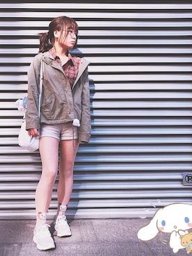 「Honeys（ハニーズ）のアイテム（その他アウター、グリーン系）」を使った、张小辉✨さん（レディース・155cm）の春コーディネート