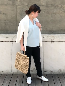 「RIVE DROITE（リヴドロワ）のニュアンスモチーフイヤリング（イヤリング）」を使った、ggみきさん（レディース・153cm）の春コーディネート