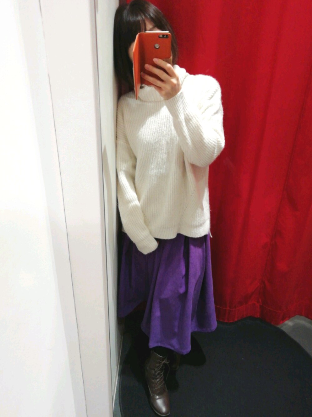 「低身長、ニット、スカート、パープル」｜「TITTY&CO.のアイテム（スカート、パープル系）」を使った、さとりんさん（レディース・152cm）の冬コーディネートの1枚目の写真