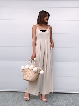 「アイテム（つなぎ/オールインワン、ベージュ系）」を使った、🍊さん（レディース・157cm）の夏コーディネート