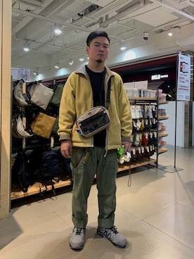 「BEN DAVIS（ベンデイビス）のアイテム（バッグ）」を使った、andyさん（メンズ・165cm）の秋コーディネート