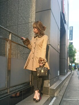 「ファー」｜「アイテム（トレンチコート）」を使った、Yasukoさん（レディース・161cm）の秋コーディネート