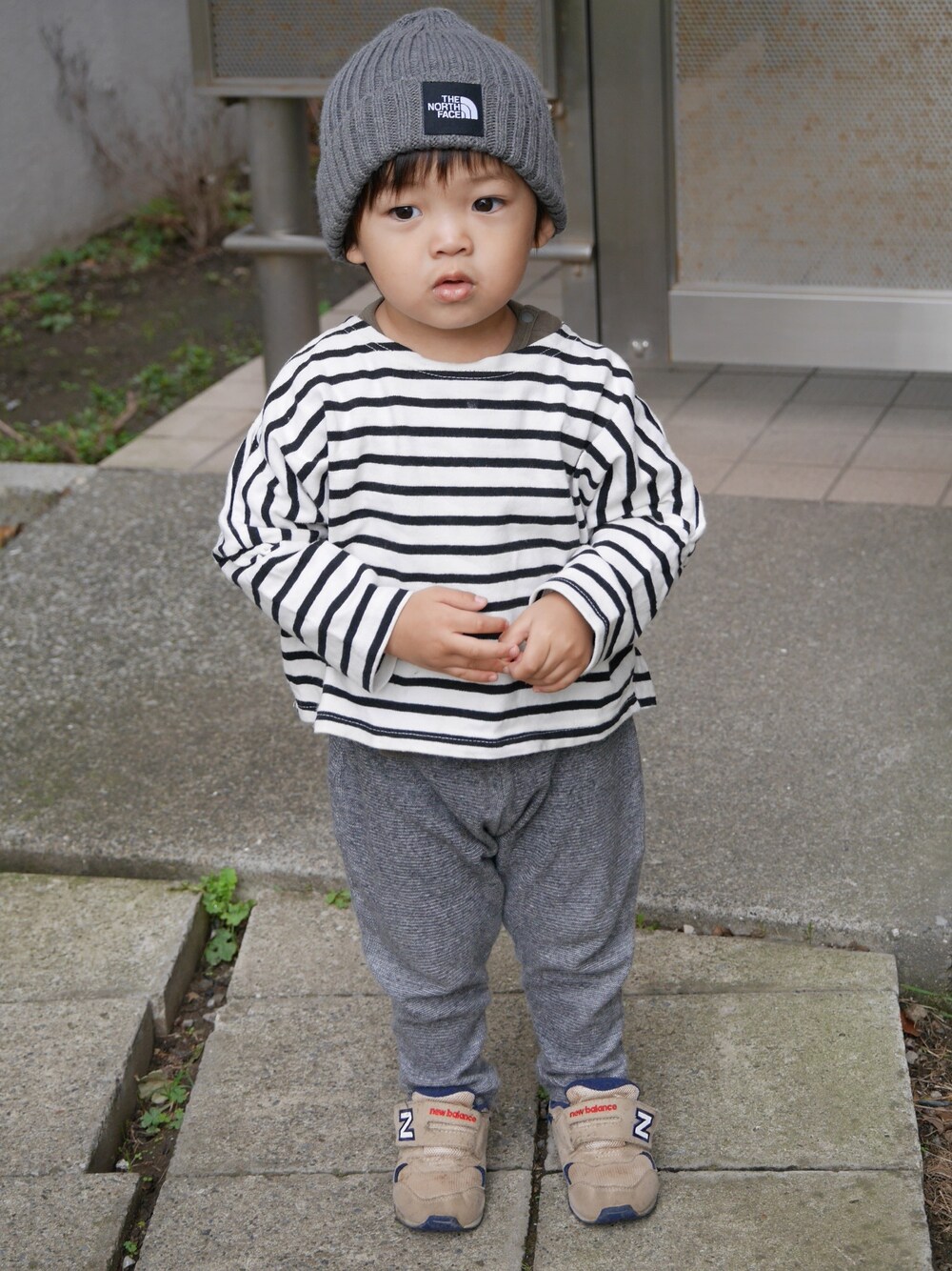 「むすこーで、こどもコーデ、秋服、2歳、男の子」｜「THE NORTH FACEの【THE NORTH FACE /ノースフェイス】カプッチョリッド（ニットキャップ/ビーニー、グレー系）」を使った、sean111さん（キッズ・90cm）の秋コーディネートの1枚目の写真