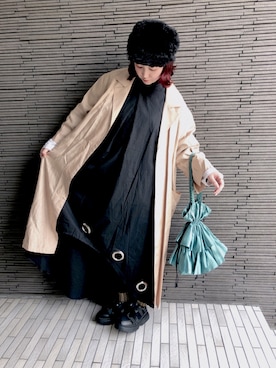 「アイテム（トレンチコート、ゴールド系）」を使った、67さん（レディース・148cm）の春コーディネート