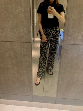 「H&M（エイチ・アンド・エム）のアイテム（ビーチサンダル）」を使った、airinさん（レディース・166cm）の秋コーディネート