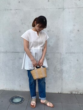 「URBAN RESEARCH DOORS（アーバンリサーチドアーズ）のハイライズデニムパンツ（デニムパンツ）」を使った、すずかさん（レディース・159cm）の春コーディネート