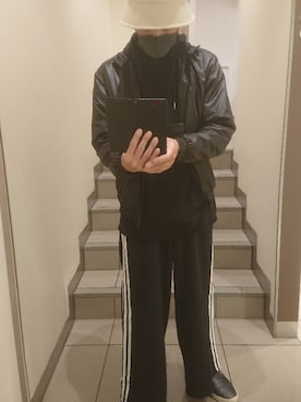 「Y-3（ワイスリー）のアイテム（ナイロンジャケット）」を使った、たっくんさん（メンズ・176cm）の秋コーディネート