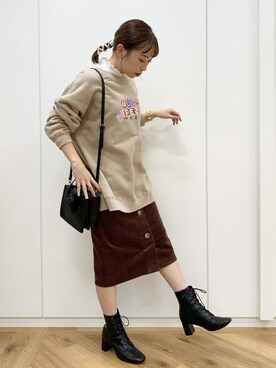 「ラブアンドピース2020」｜「アイテム（スウェット）」を使った、みさっきーさん（レディース・154cm）の秋コーディネート