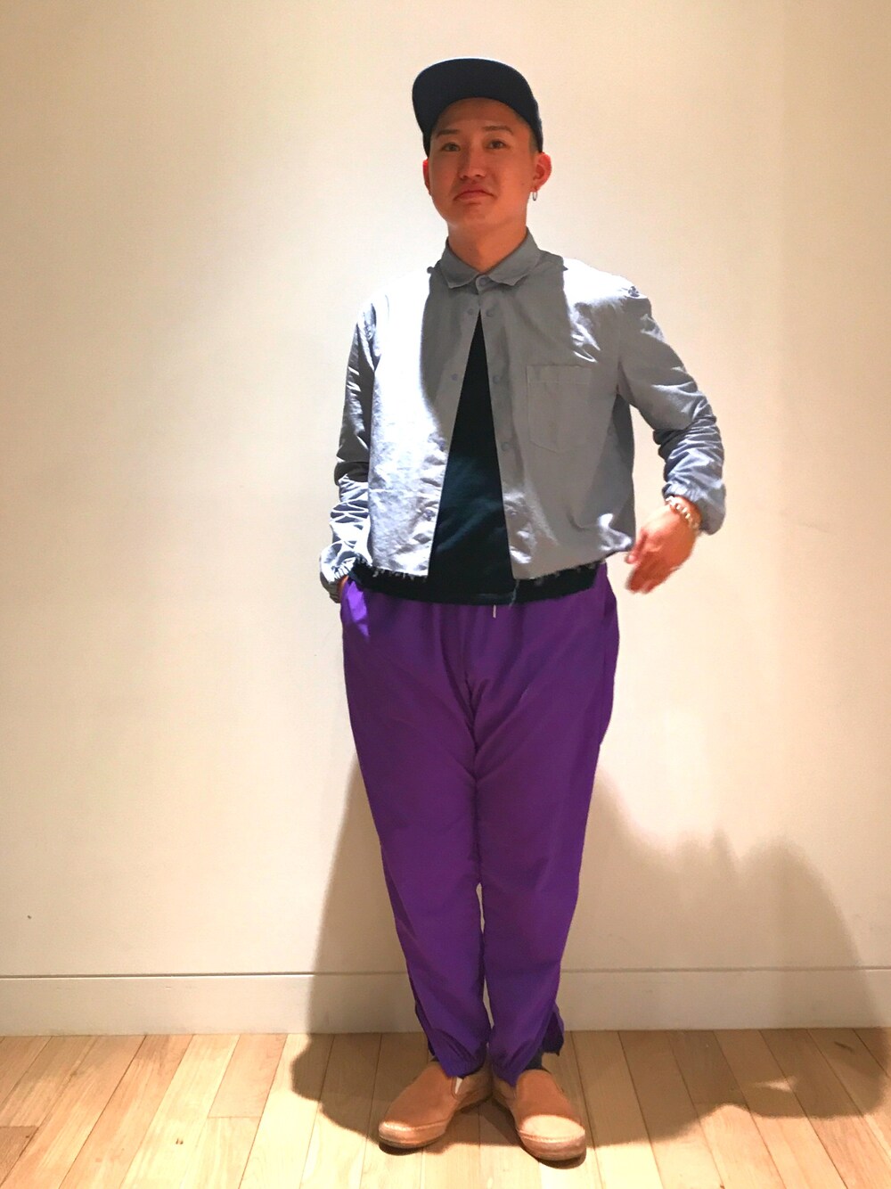 「シンプルコーデ、ストリート、パープル、ストライプ、Hender Scheme、battenwear、BEAMS、夏、スタイリング、カジュアル」｜「TheCLASSICSのアイテム（キャップ、ブルー系）」を使った、megane_bozzさん（メンズ・165cm）の夏コーディネートの1枚目の写真